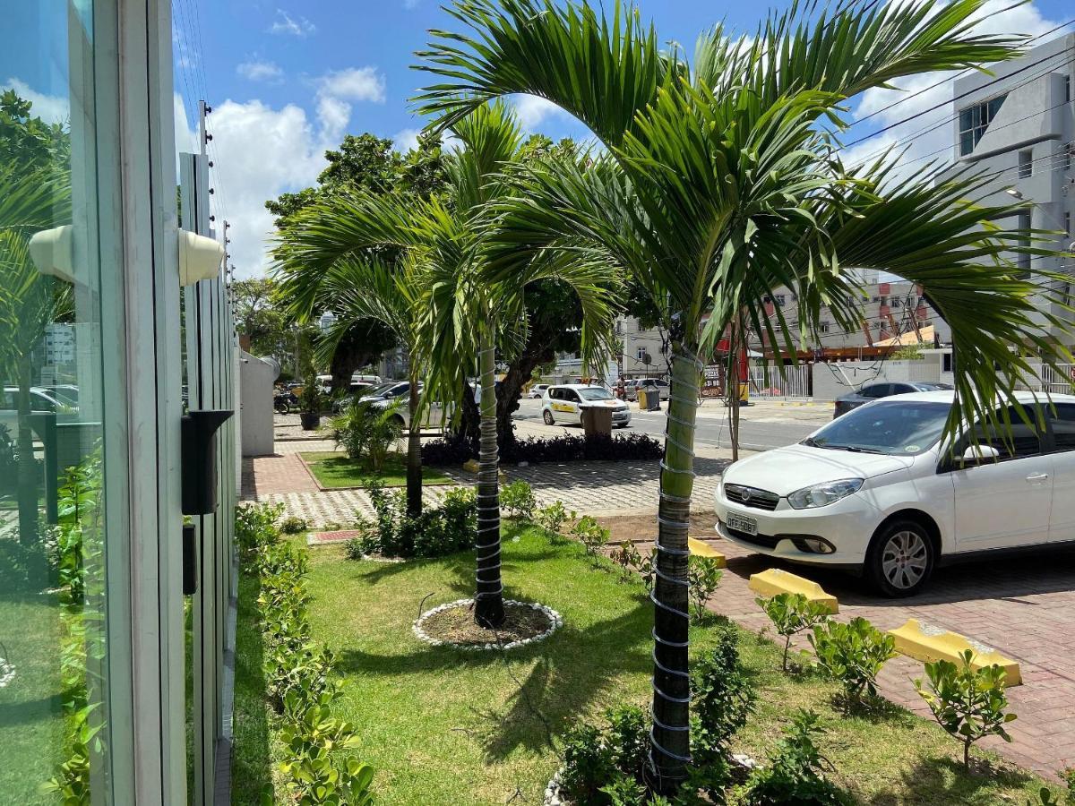 Bela Hospedagem - Apto Completo C/02 Quartos, Pe Na Areia, Estacionamento E Wifi *